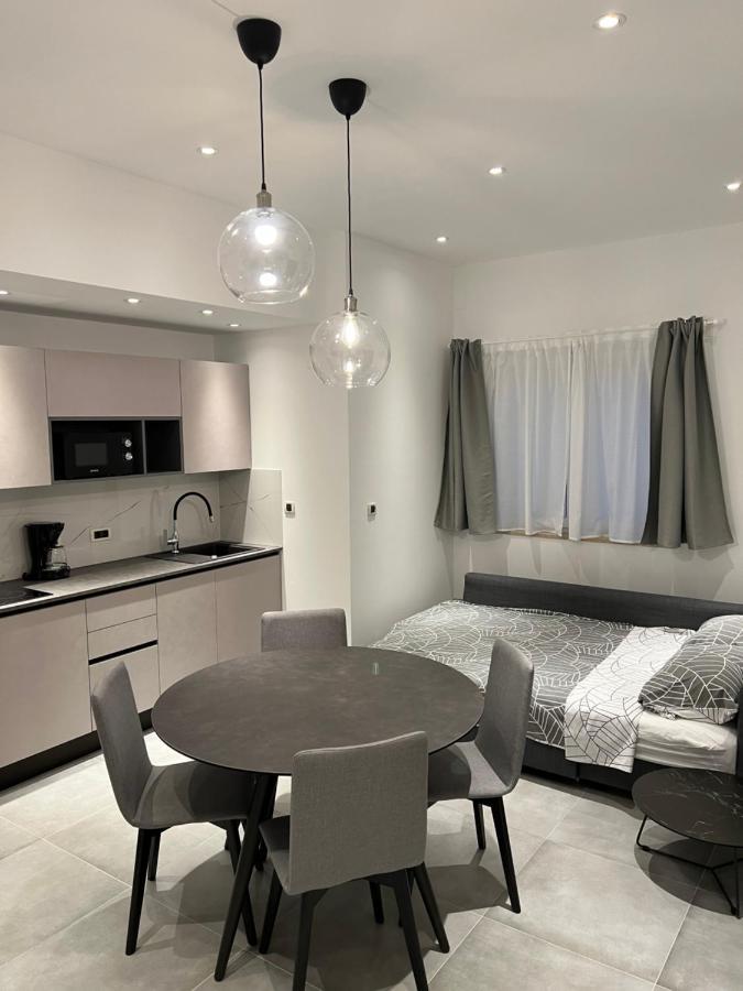 Apartment Igor 5 **** Медулин Екстер'єр фото