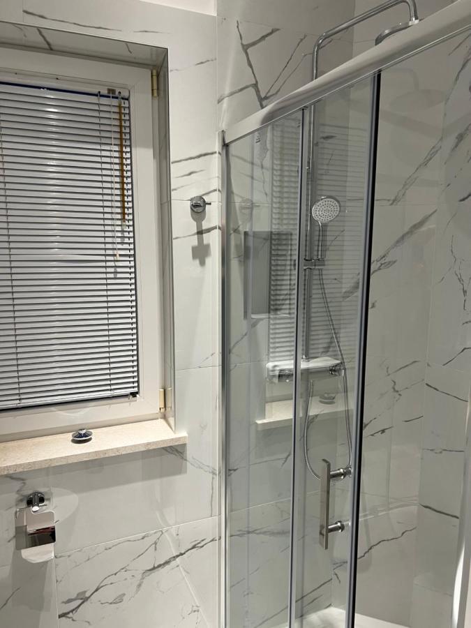 Apartment Igor 5 **** Медулин Екстер'єр фото