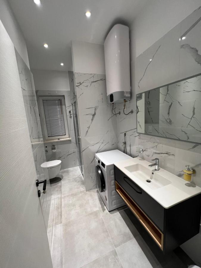 Apartment Igor 5 **** Медулин Екстер'єр фото